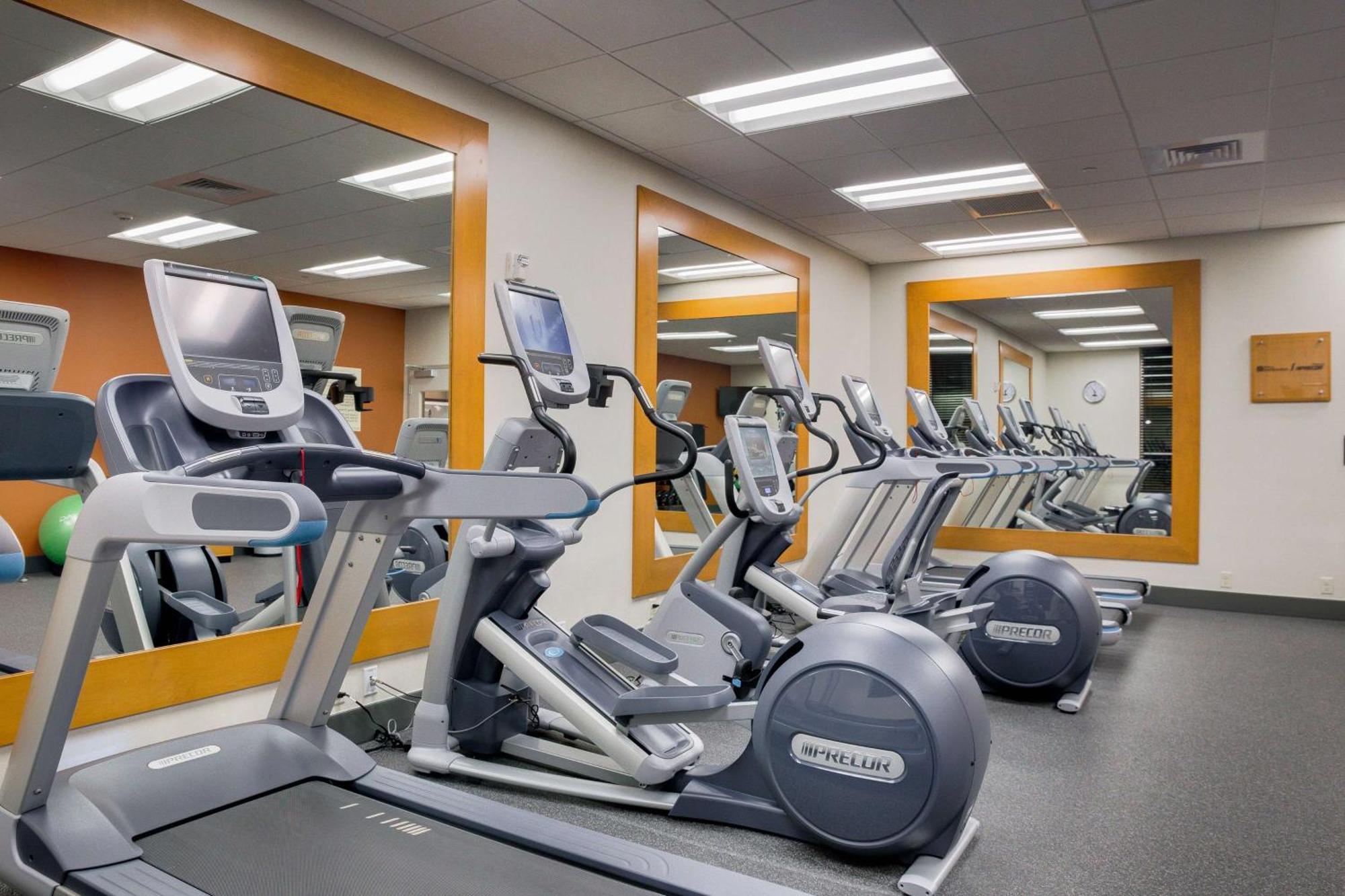 Hilton Garden North Houston Hotel 3*